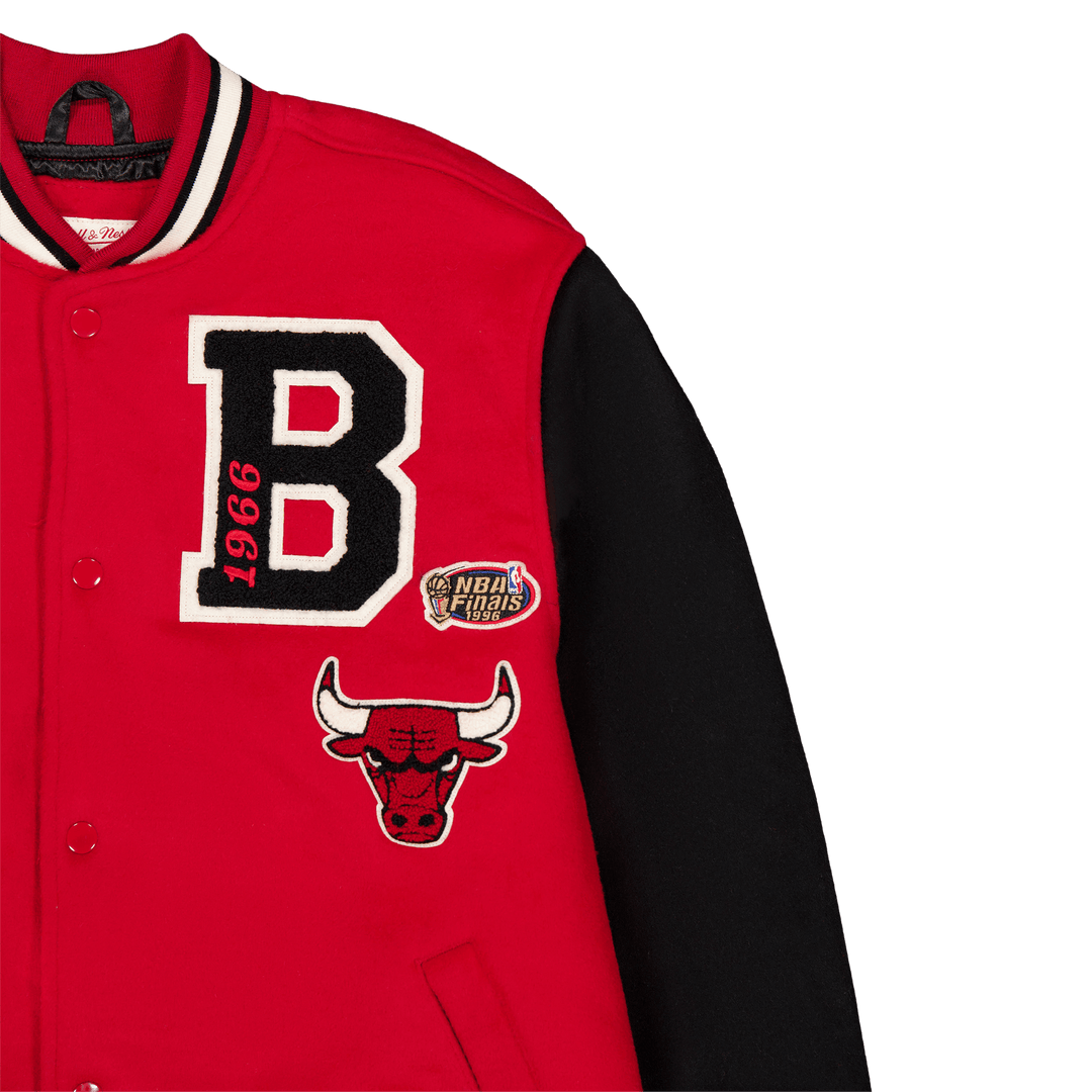 Varsity Jack rouge/noir des Bulls Team Legacy