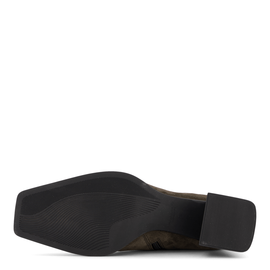 Hedda 5002-040-18 Dk Grey Suede