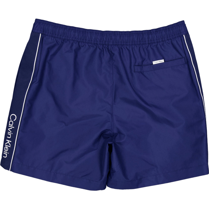 Medium Drawstring Signature