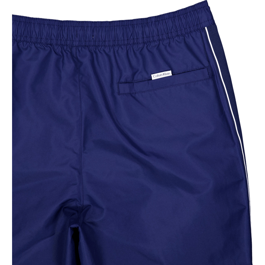 Medium Drawstring Signature