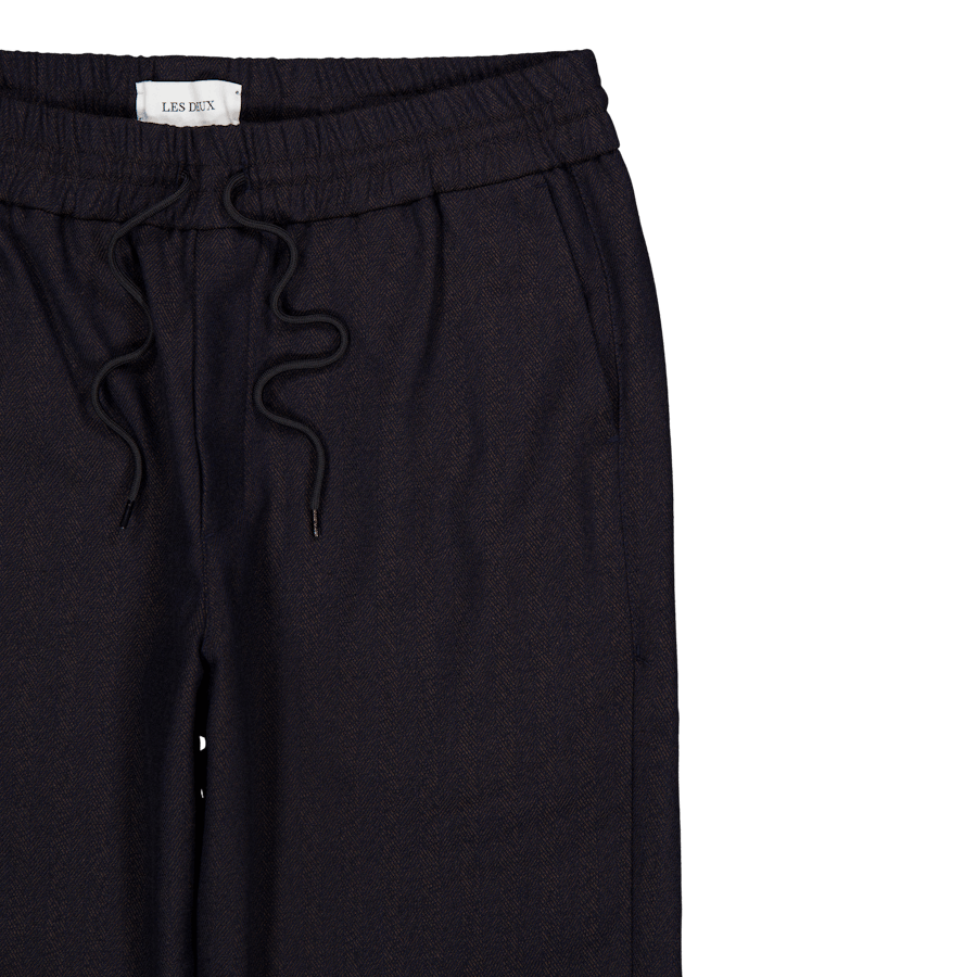 Les Deux Patrick sillihousut tummat Tumma