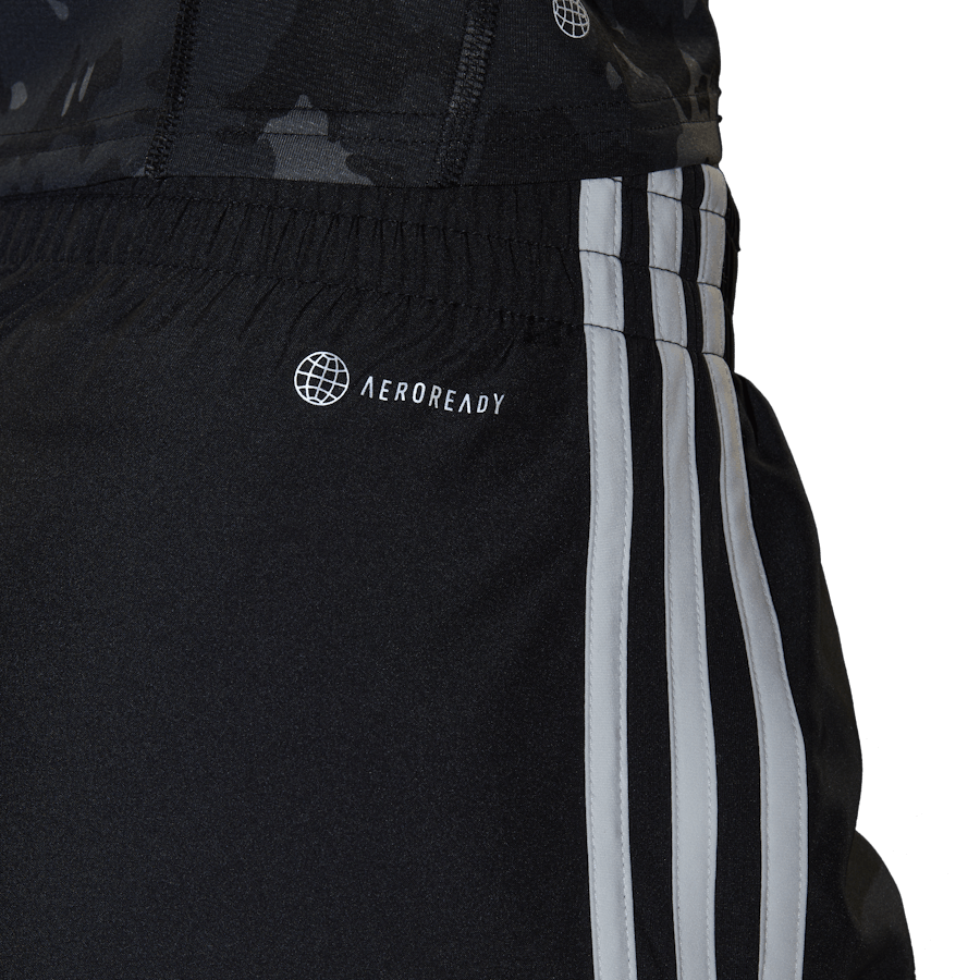 Marathon 20 Running Shorts Black / White