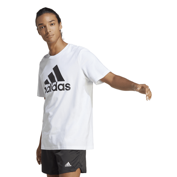 T-shirt Essentials en jersey simple avec grand logo blanc