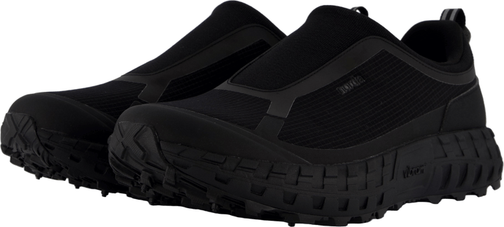 Norda 003 Pitch Black