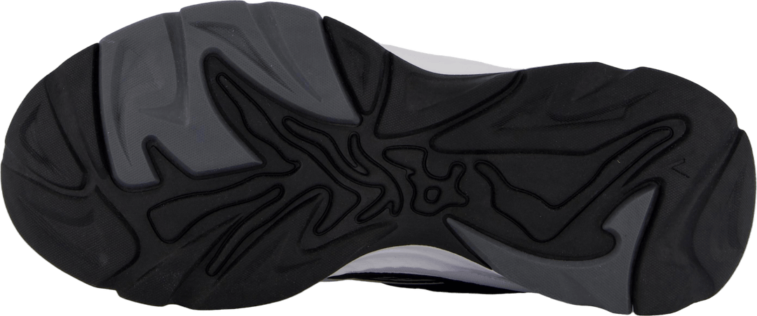 Forma Runner White Black