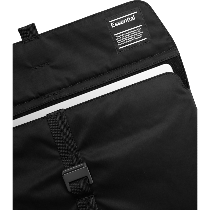 Essential Laptop-Hülle 13" Schwarz Out