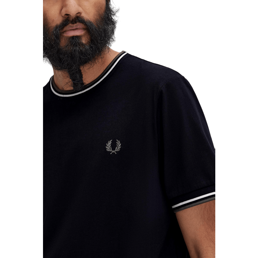 Twin Tipped T-shirt W54 Blk/ecru/laurel W Green