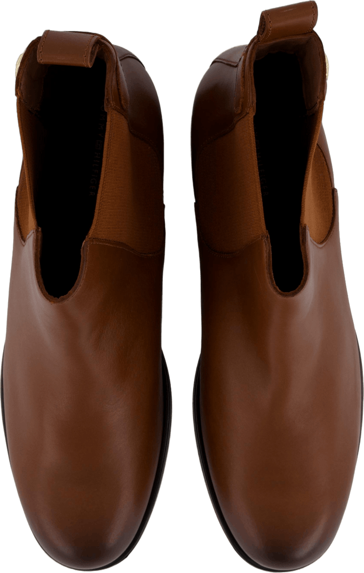 Th Stud Leather Low Chelsea Cognac Brown