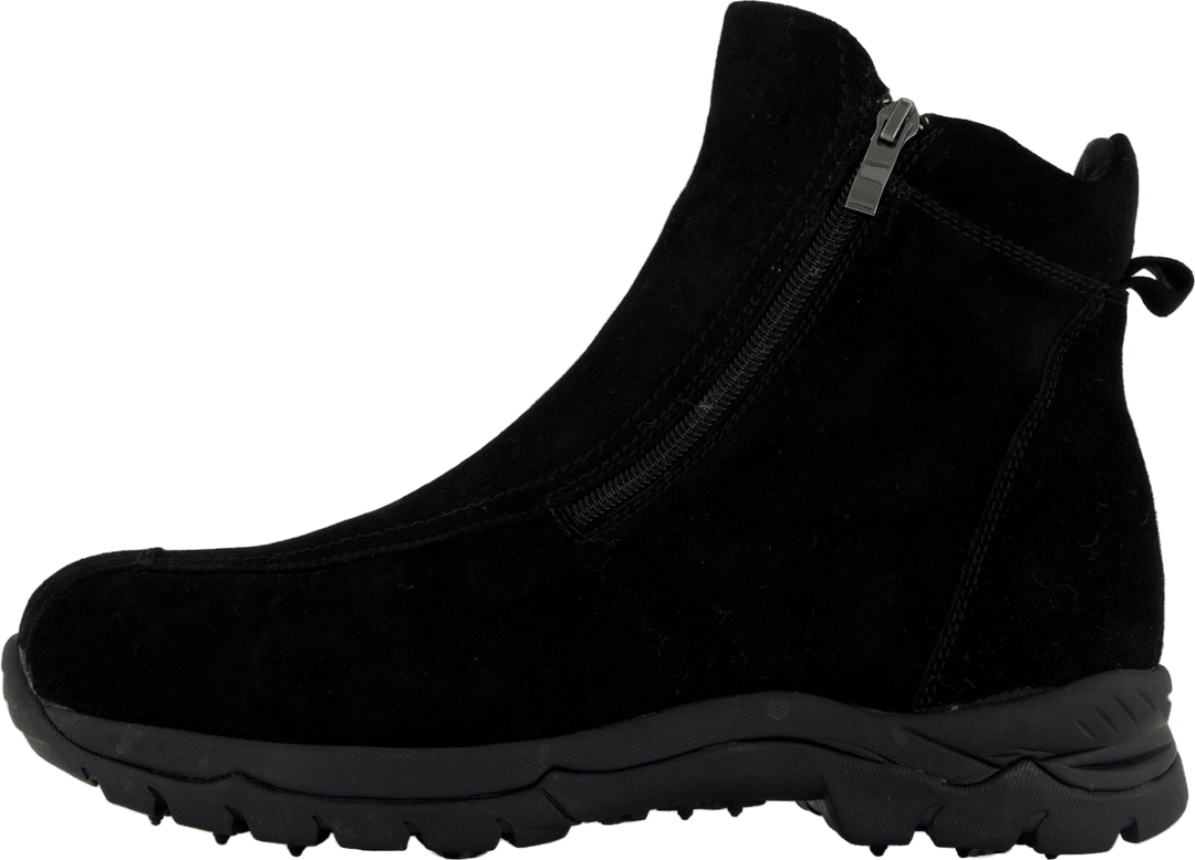 Timor L Studs Black