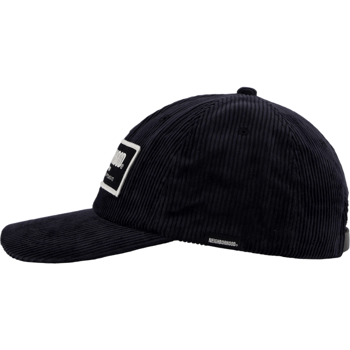 Cappellino in velluto a coste nero