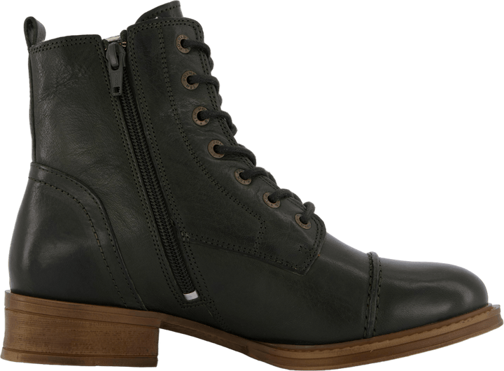 Pandora Boot