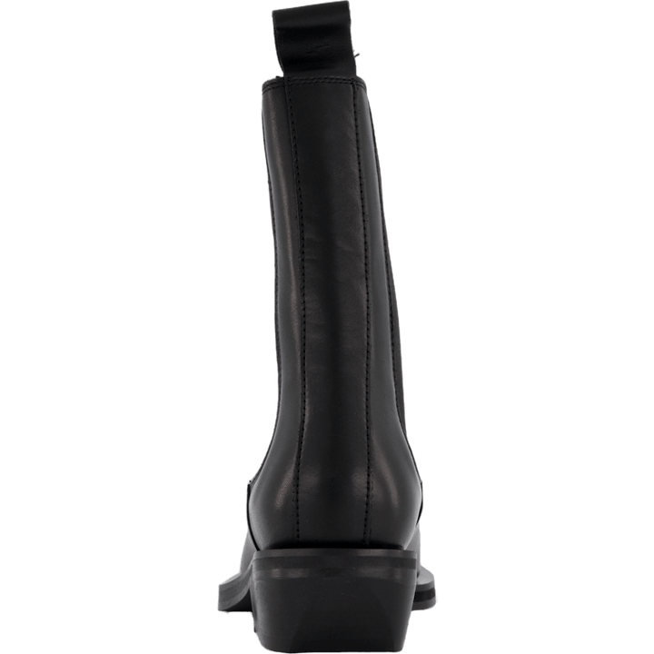 Anine Black