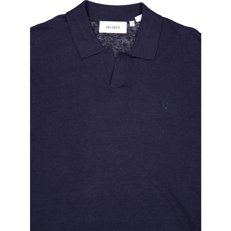 Polo Emmanuel in maglia blu scuro