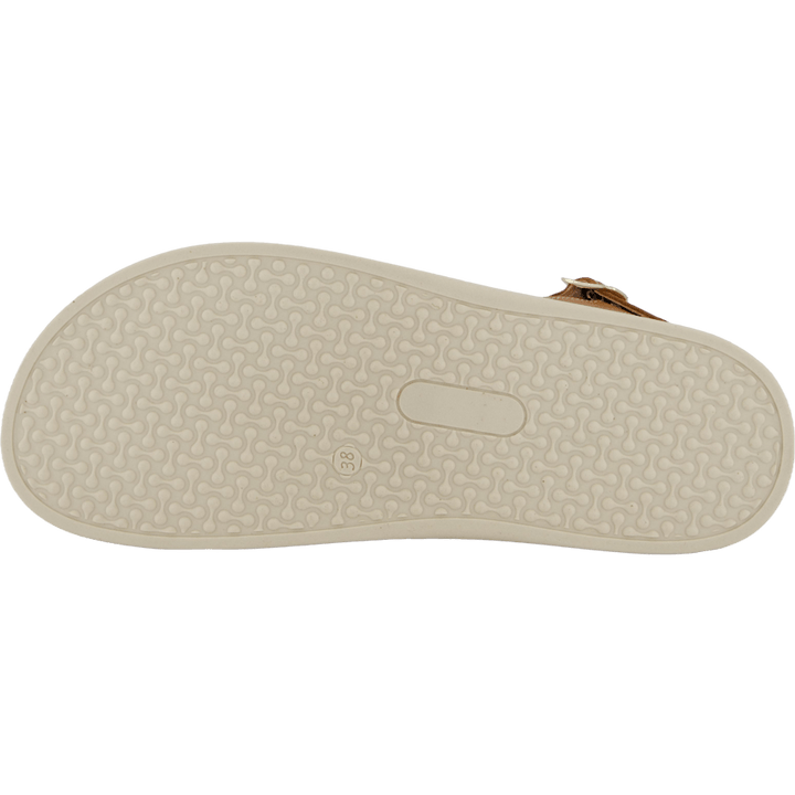 Alma Sandal