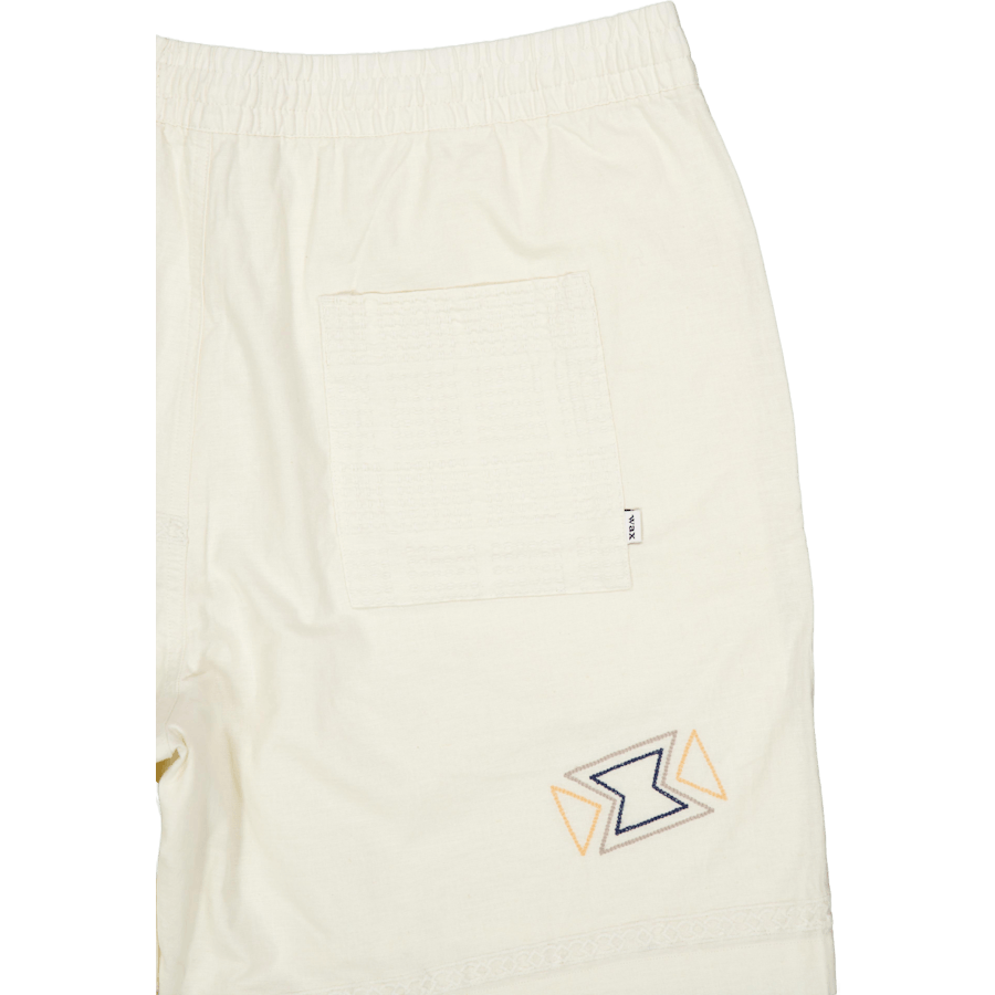 Kurt Short Ecru / Multi
