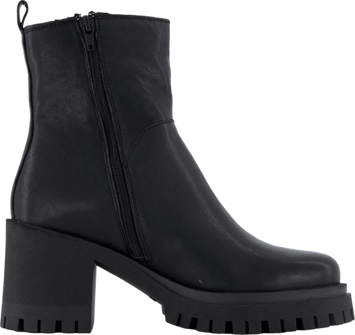 Ylva - Black