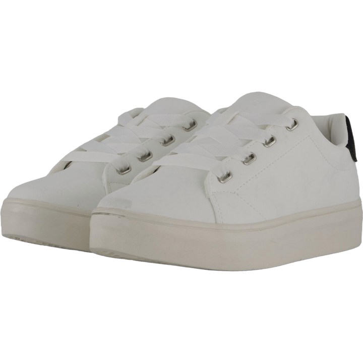 Cleo W Black