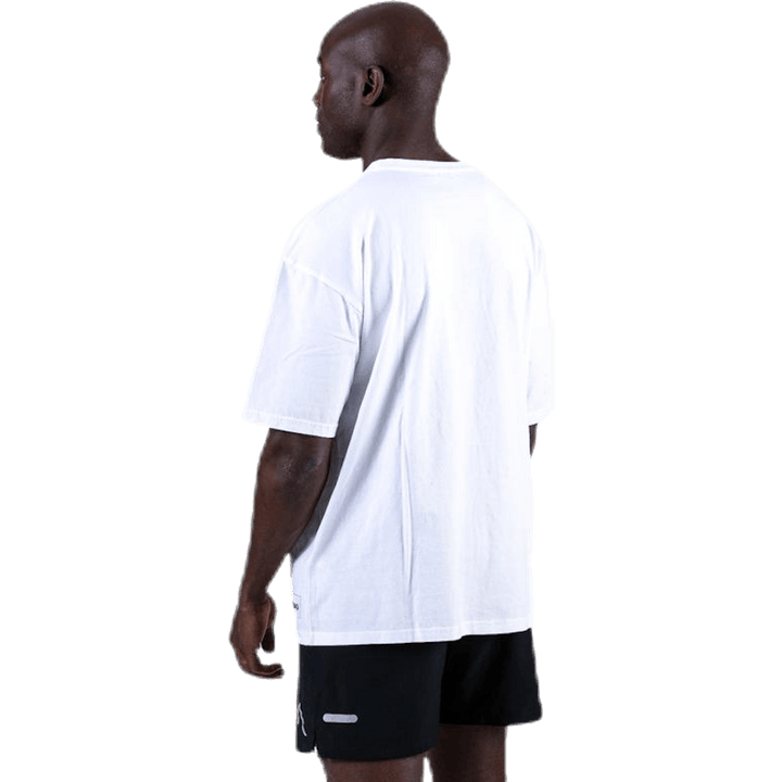 Archiv Klassisches Loses Tee Weiß