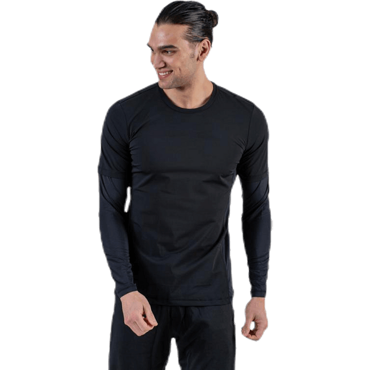 Avery LS Tech Tee Black