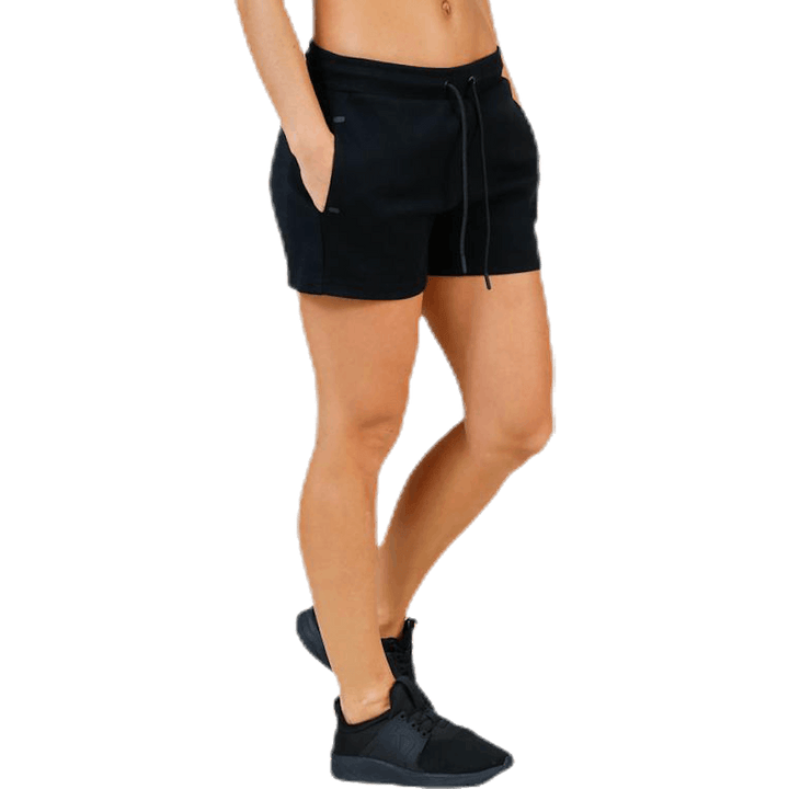 Ebba Tech Shorts Black