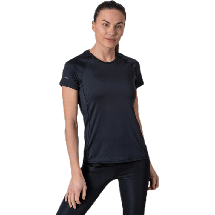 Maia Tee Black