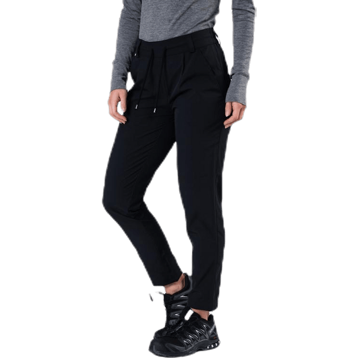 Skien Pants Black