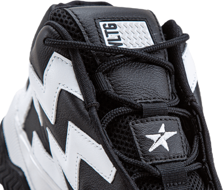 Voltage Mission V White/Black