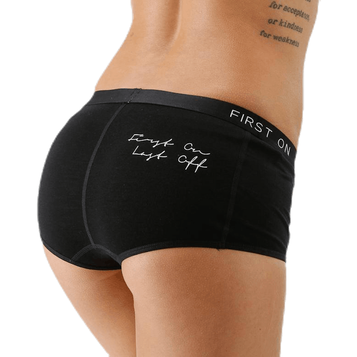Sylvia Boyleg Panel FOLO Black
