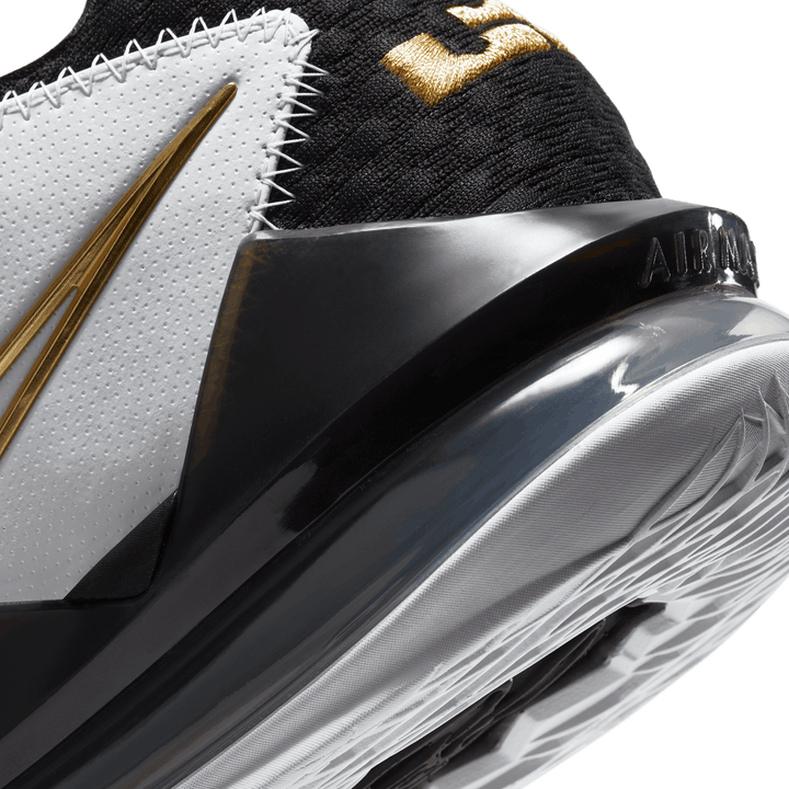 LeBron XVII Low