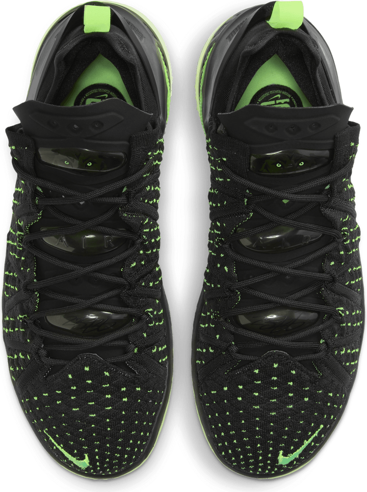 LeBron XVIII electric -