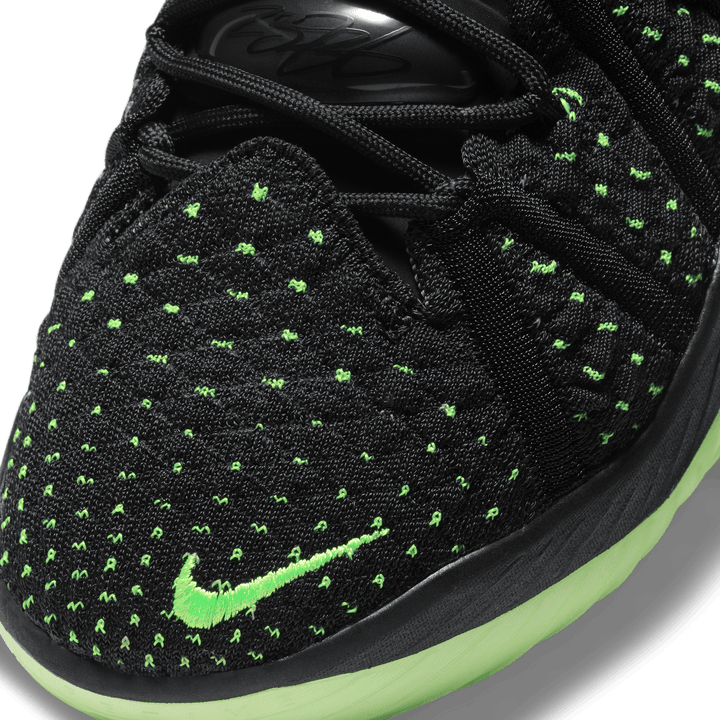 LeBron XVIII electric -