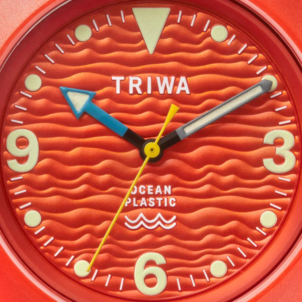Ocean Plastic - Coral