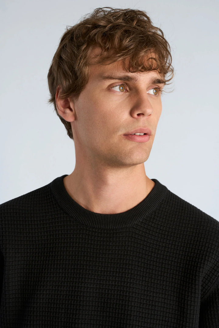 Structure O-neck Knit L/s Blk